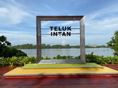 TAMAN REKREASI RIVERFRONT, TELUK INTAN, PERAK DARU...