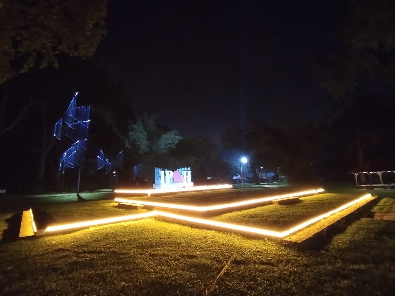 Cadangan Projek Naik Taraf Pencahayaan Taman D.R.S...